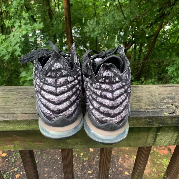 Nike LeBron 17 “In The Arena” sz 11 men - Picture 5 of 9